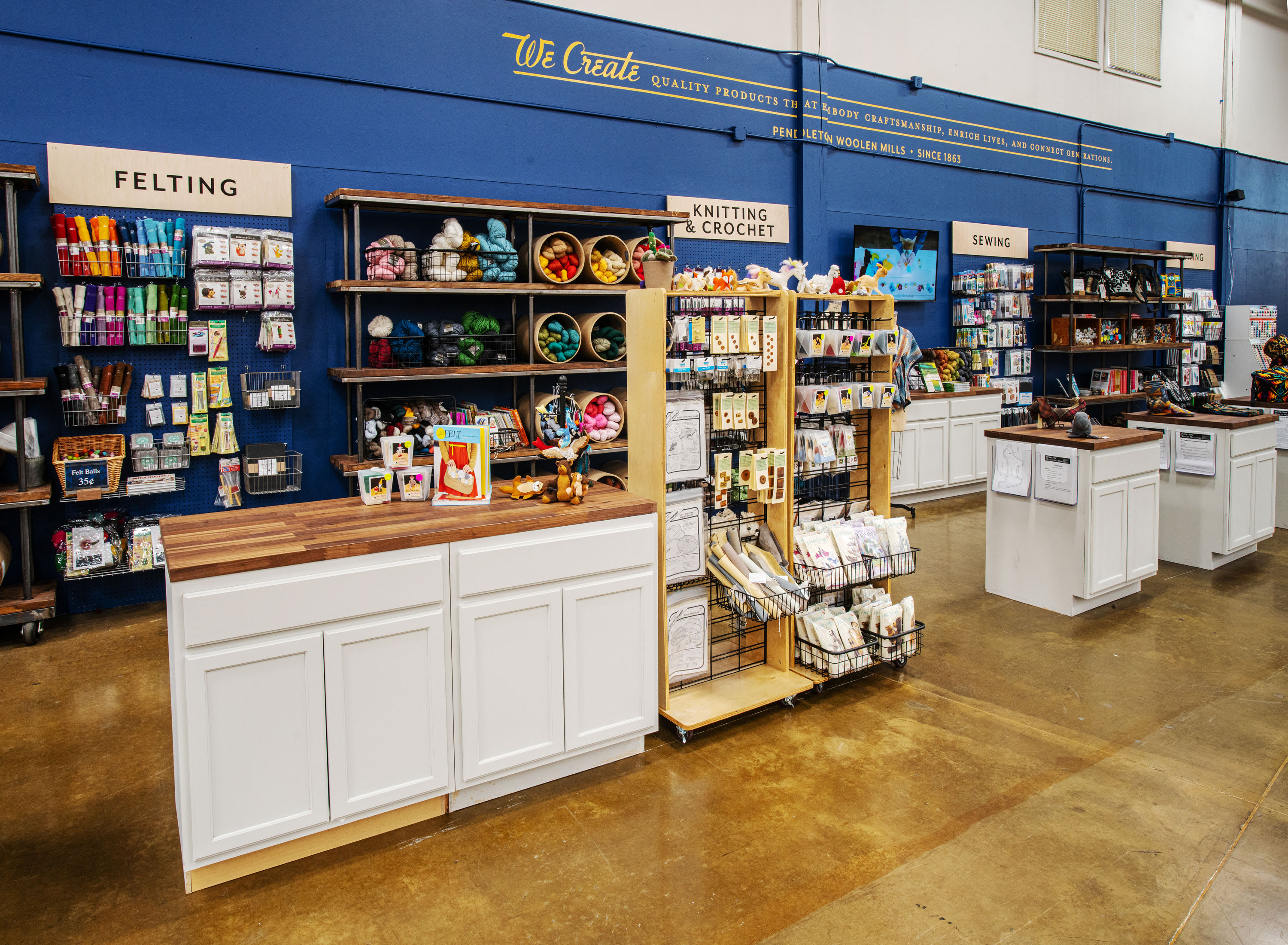 Pendleton Woolen Mill Store Pendleton